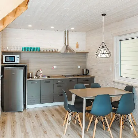 Σπίτι διακοπών Beach Front Home In Darlowko With Wifi *
